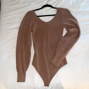 **SOLD** Super Soft Sweater Abercrombie Bodysuit